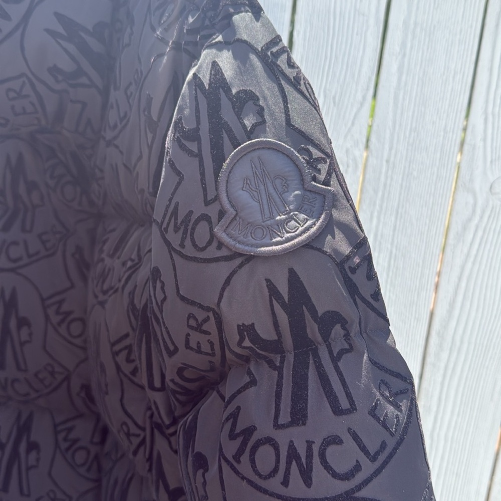 (RARE) Moncler Black Women's Jacket *accepting offers* - Picture 3 of 6